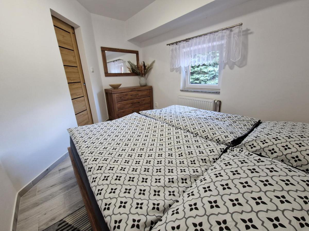 Restaurace U Mateje B&B Nove Mesto pod Smrkem Luaran gambar