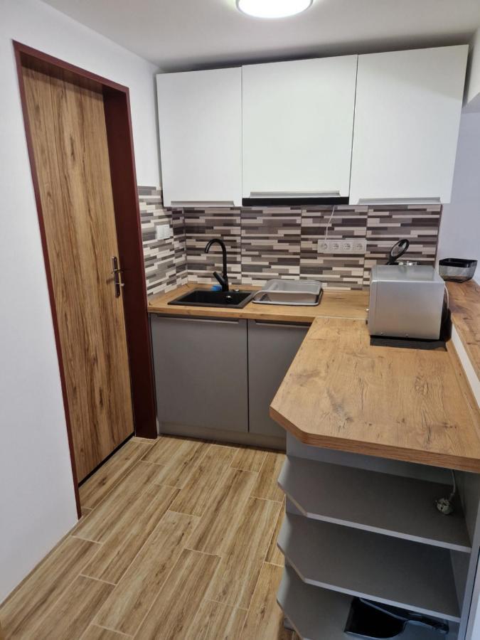 Restaurace U Mateje B&B Nove Mesto pod Smrkem Luaran gambar